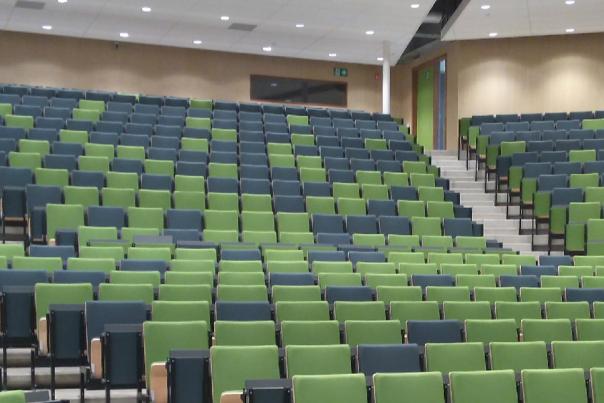 Photo de l'auditoire Vauban de l'UNamur