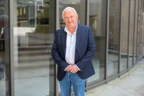 Photo de Serge Mathot, Referent Applied Physicist au CERN, alumni UNamur 1992