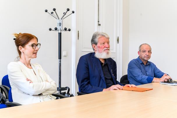 Père Pédro Opeka et parrain/marraine