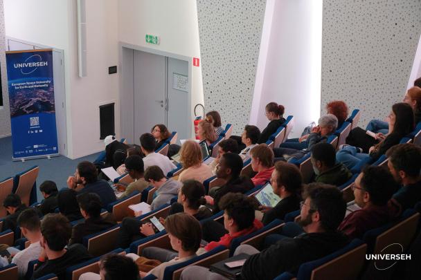 UNIVERSEH_Spring School