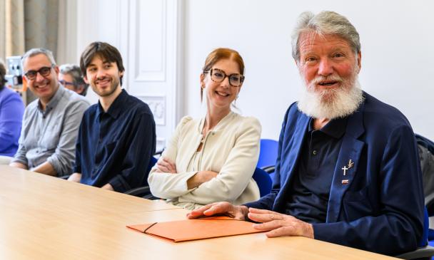 Père Pédro Opeka et parrain/marraine