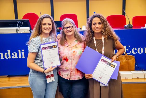 Wafa Hammedi et Floriane Goosse