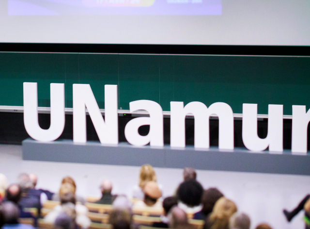 Logo UNamur en lettres