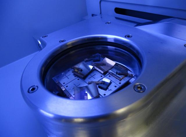 Gros plan sur und es équipements de la plateforme SIAM