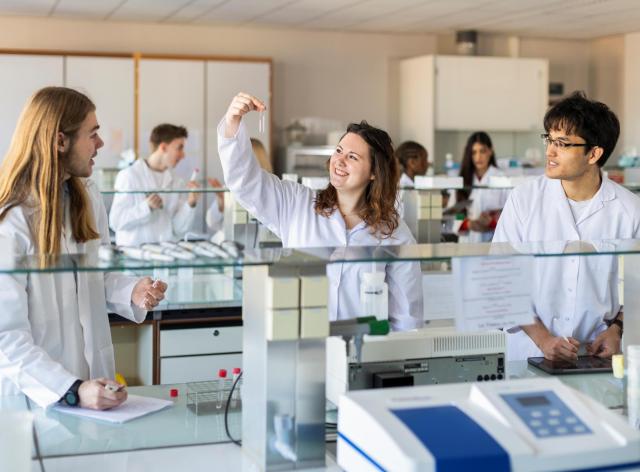 Les études en sciences biomédicales