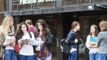Faculté Medecine Carré
