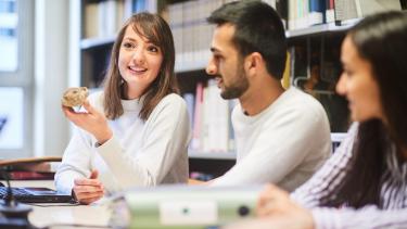 Etudiants en archéologie